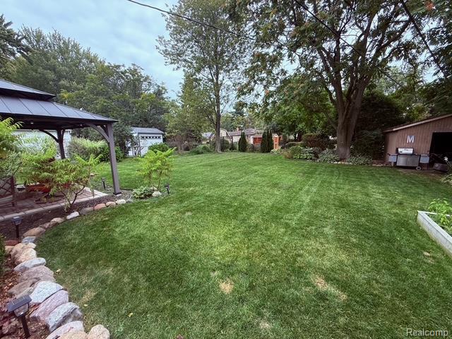 48212 Cardinal Drive, Shelby Twp, MI 48317 — Photo 8