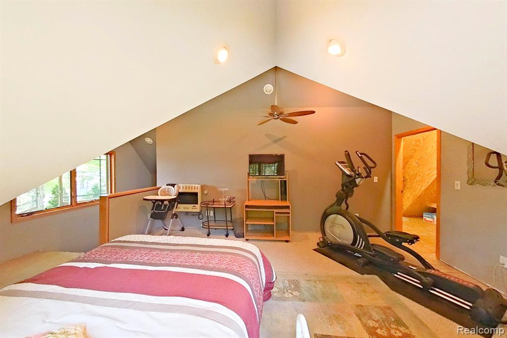 857 HURLEY Drive, Howell, MI 48843 — Photo 35