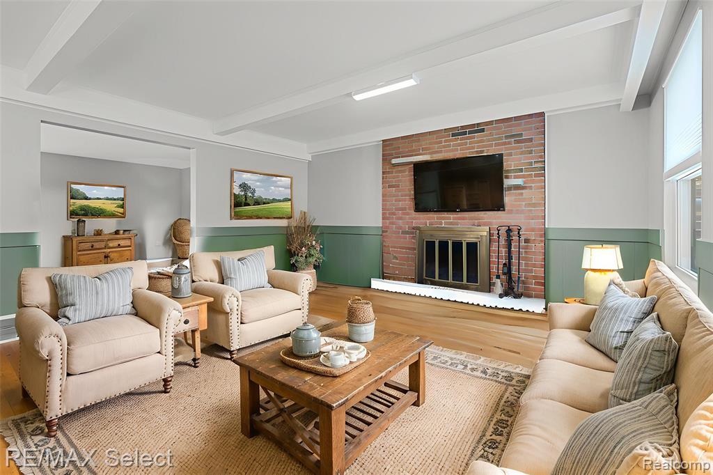 445 Bellewood Drive, Flushing, MI 48433 — Photo 2
