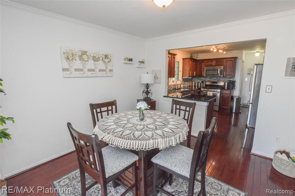 816 Maplewood Court, Brighton, MI 48116 — Photo 24