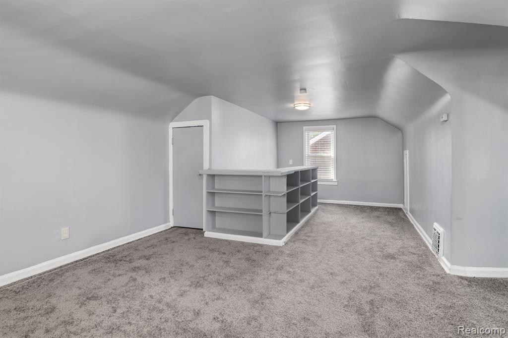 15810 ROBSON Street, Detroit, MI 48227 — Photo 11