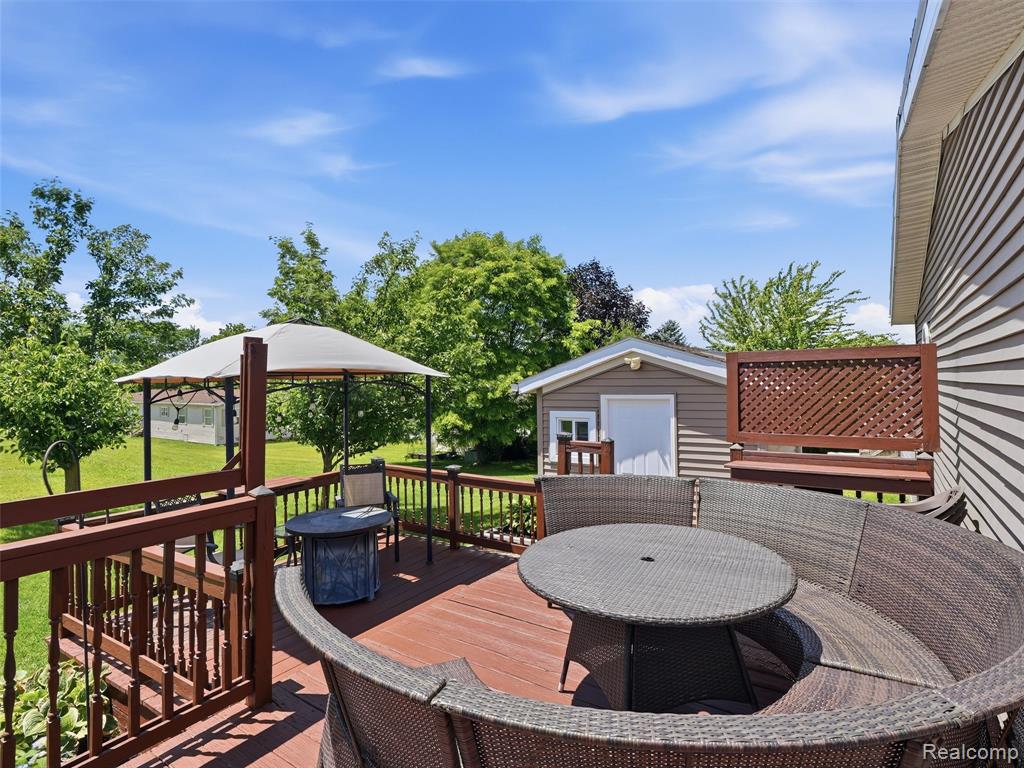 9695 Bloomsbury Circle, Northville, MI 48167 — Photo 31