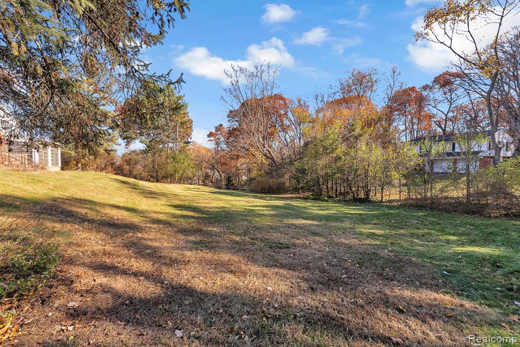 4265 Pine Tree Trail, Bloomfield Hills, MI 48302 — Photo 44