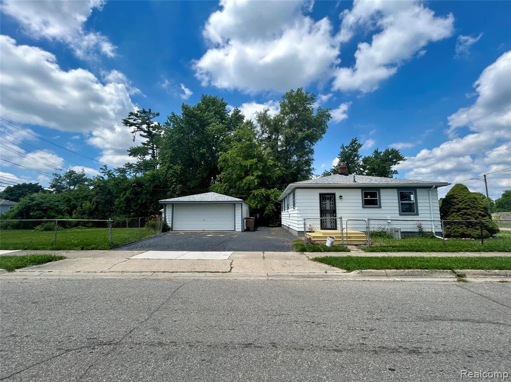 86 E Columbia Avenue, Pontiac, MI 48340 — Photo 15