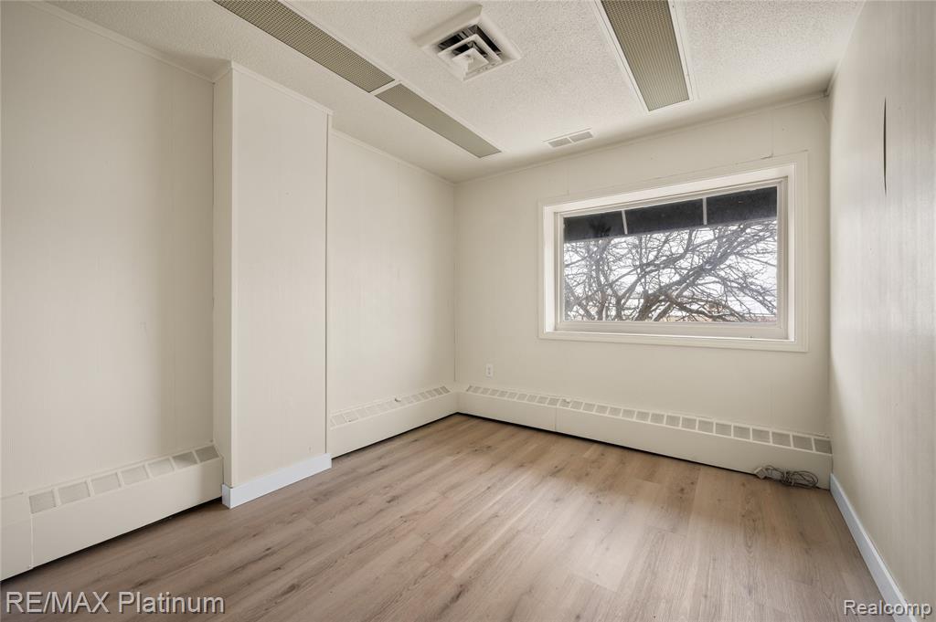 11528 S Saginaw Street, Grand Blanc, MI 48439 — Photo 25