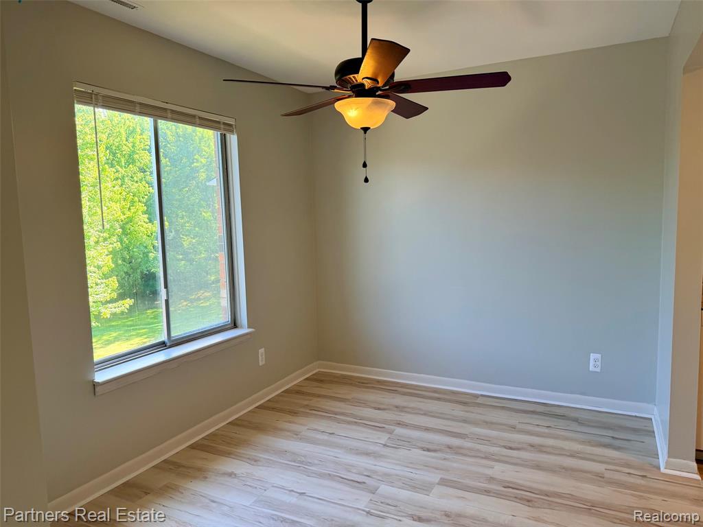 507 W Highland Road, 11, Howell, MI 48843 — Photo 6