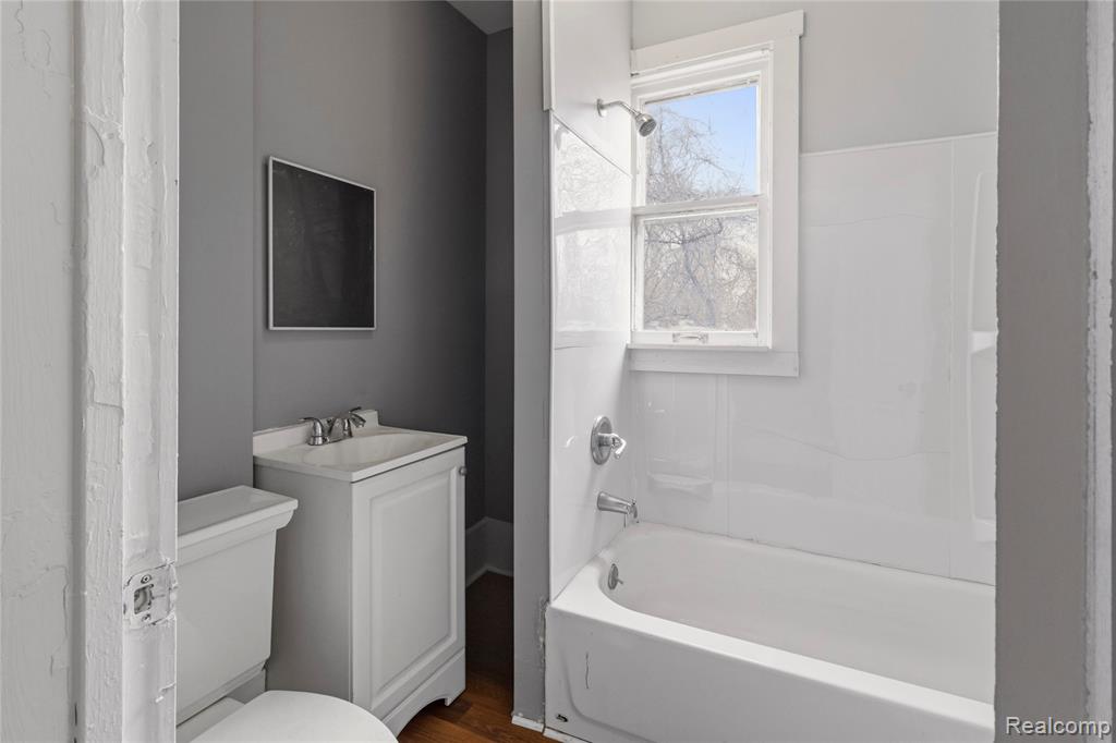 471 Kitchener Street, Detroit, MI 48215 — Photo 7