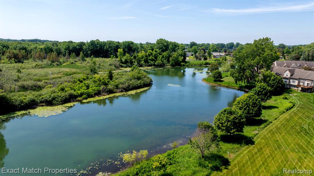 971 Sloane Court, 4, White Lake, MI — Photo 4