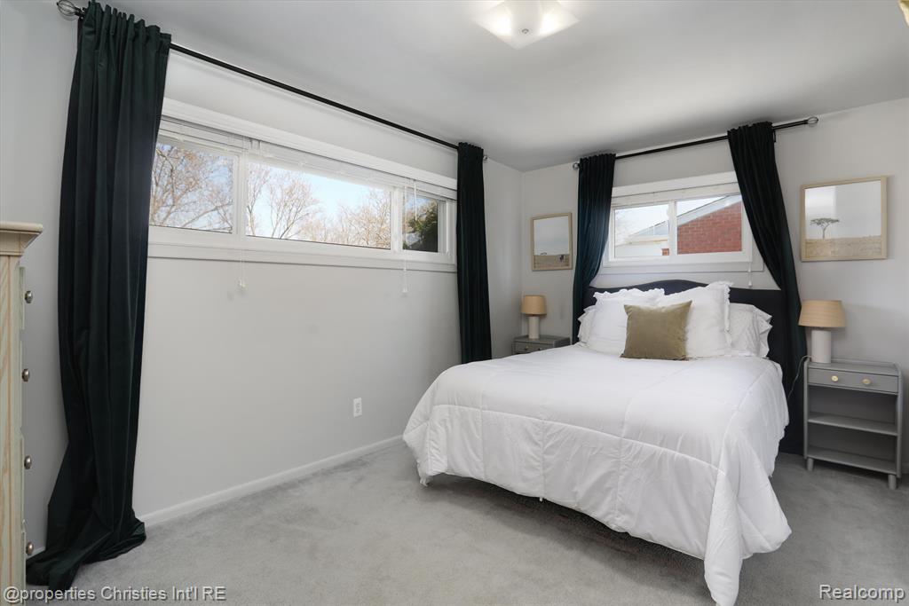 9030 TEXAS Street, Livonia, MI 48150 — Photo 11