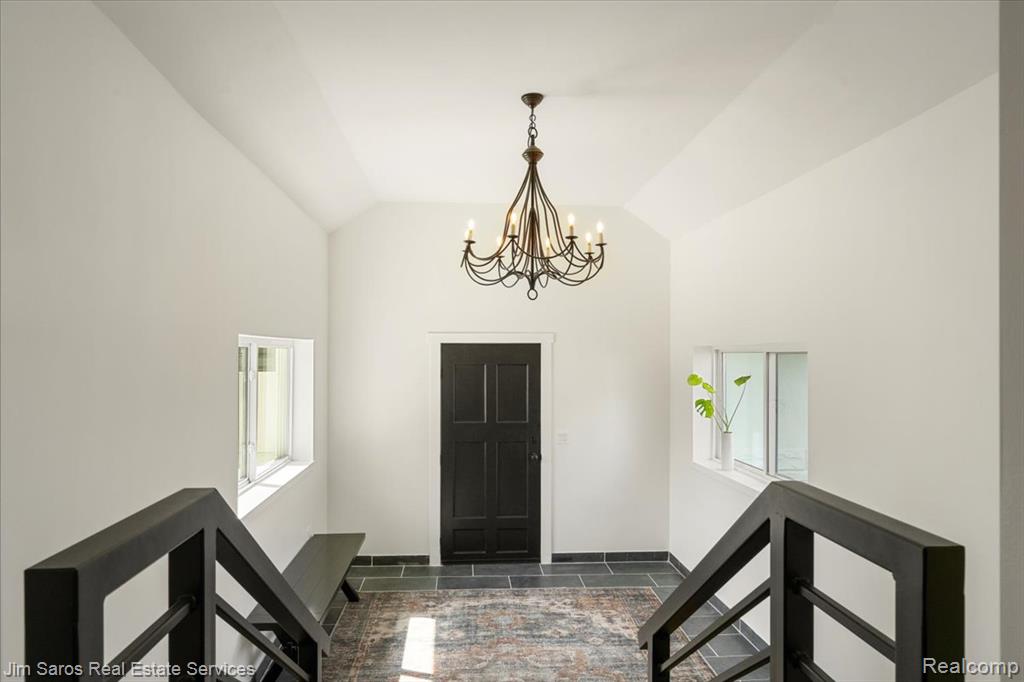 22505 Beach Street, Saint Clair Shores, MI 48081 — Photo 31