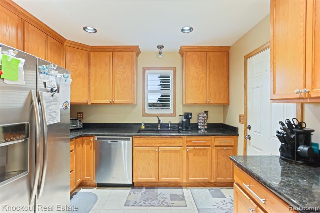 4270 MILL Street, North Branch, MI 48461 — Photo 16