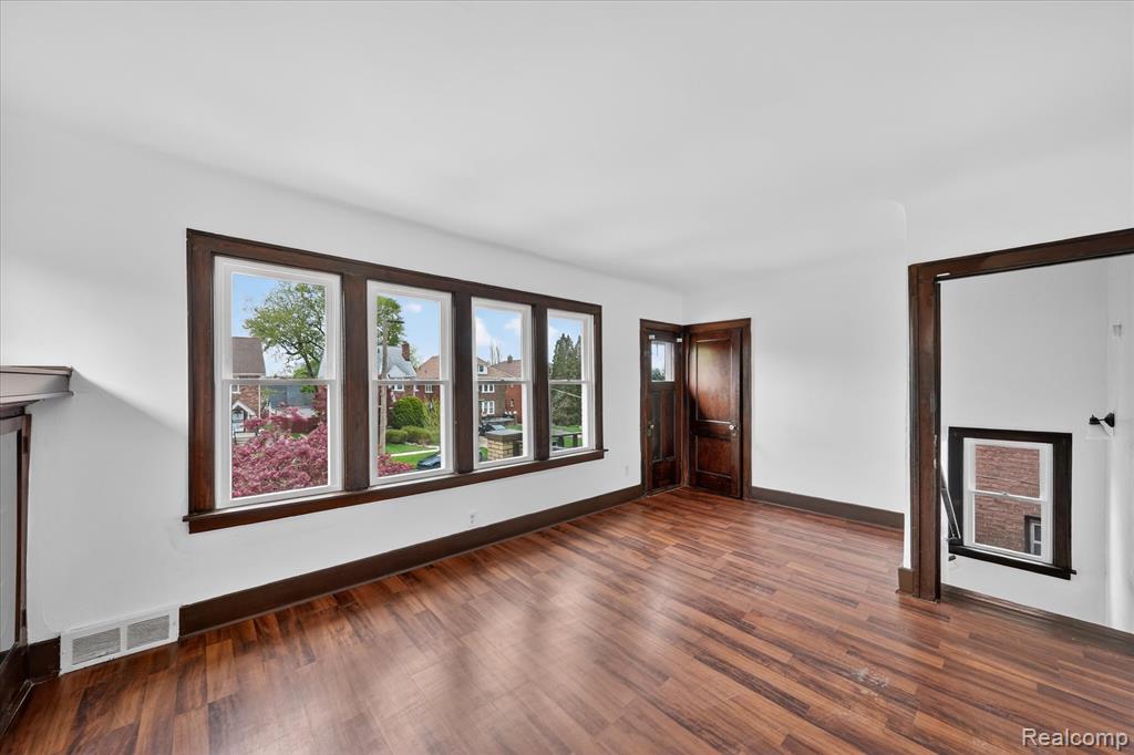 368 Piper Boulevard, Detroit, MI 48215 — Photo 28