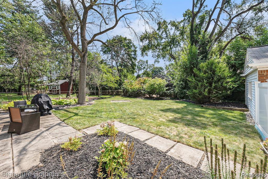 4419 Beverly Court, Royal Oak, MI 48073 — Photo 4