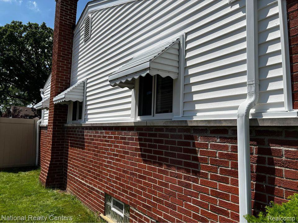 6157 DEERING Street, Garden City, MI — Photo 3