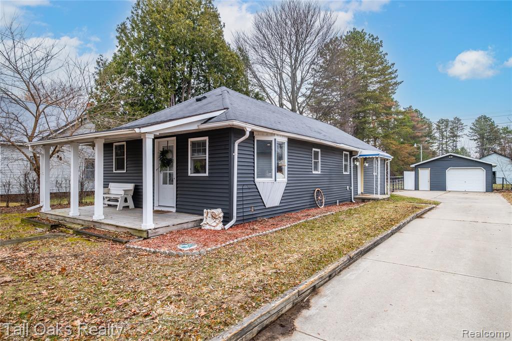 433 Birch Road, Vassar, MI 48768 — front exterior