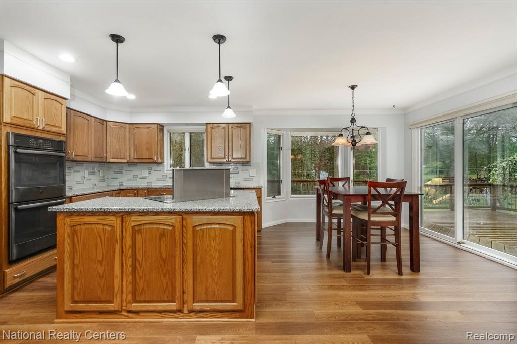 825 E WARDLOW Road, Highland, MI 48356 — Photo 10
