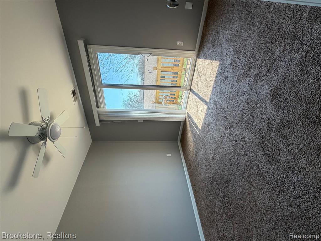 17408 Utica Oaks Lane, Roseville, MI 48066 — Photo 8