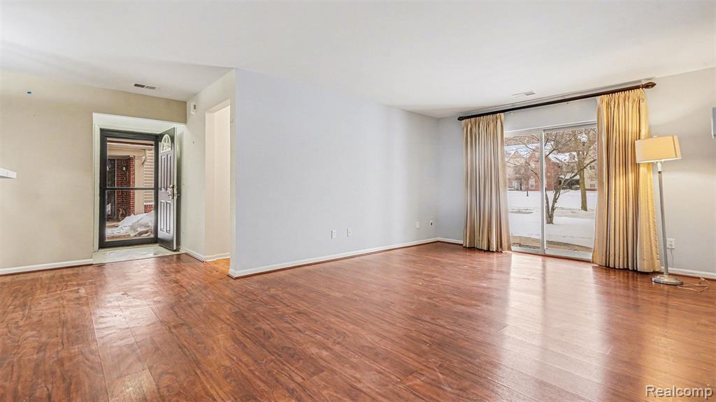 1577 Addington Lane, Ann Arbor, MI 48108 — Photo 3
