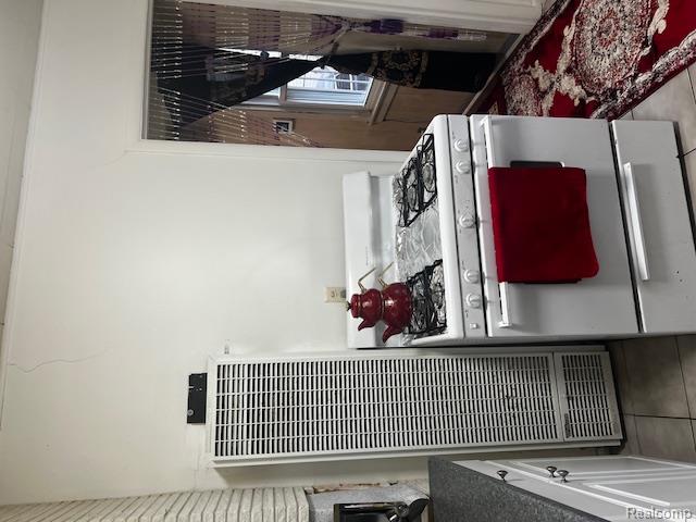 6083 Rosemont Avenue, Detroit, MI 48228 — Photo 25
