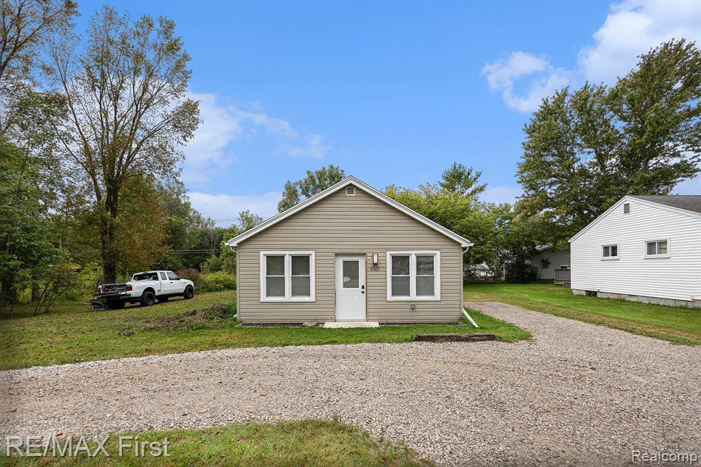 4807 Griswold, Kimball, MI — Photo 2