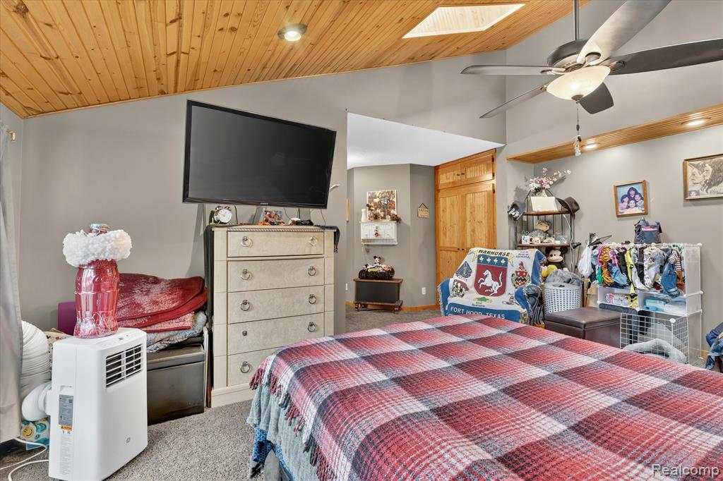 17 E White Lake Dr, Twin Lakes, MI 49457 Drive, Twin Lake, MI 49457 — Photo 45