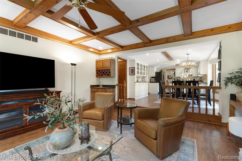 885 Timberline Drive, Rochester Hills, MI 48309 — Photo 24