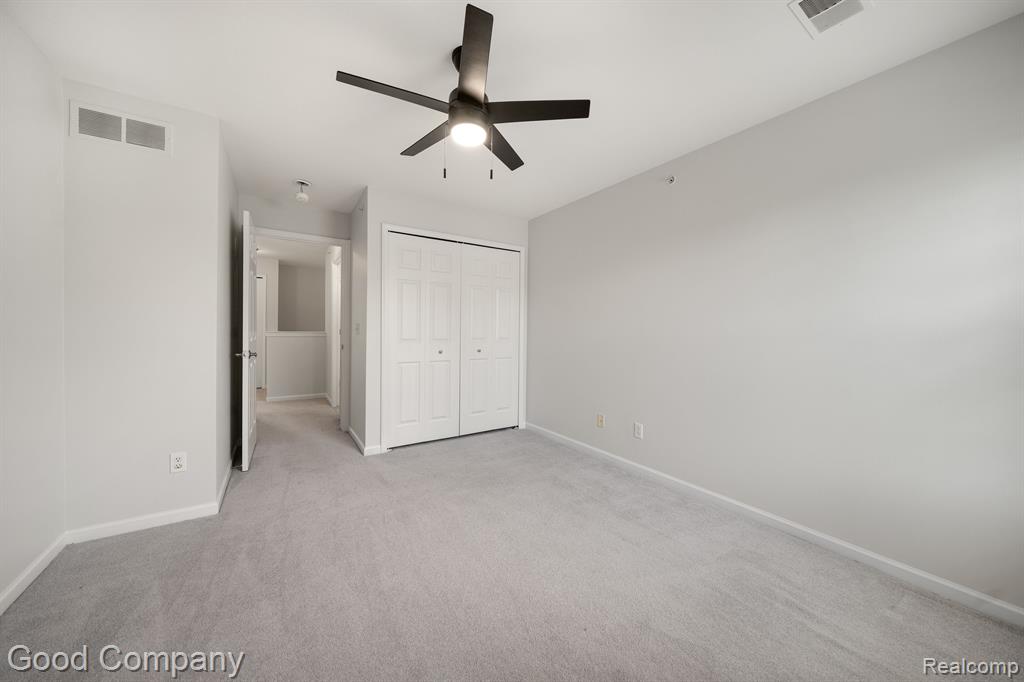 5201 Tamara Circle, Walled Lake, MI 48390 — Photo 12