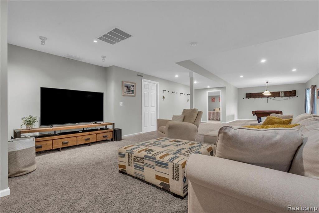 6115 GRATIOT Avenue, St. Clair, MI 48079 — Photo 39