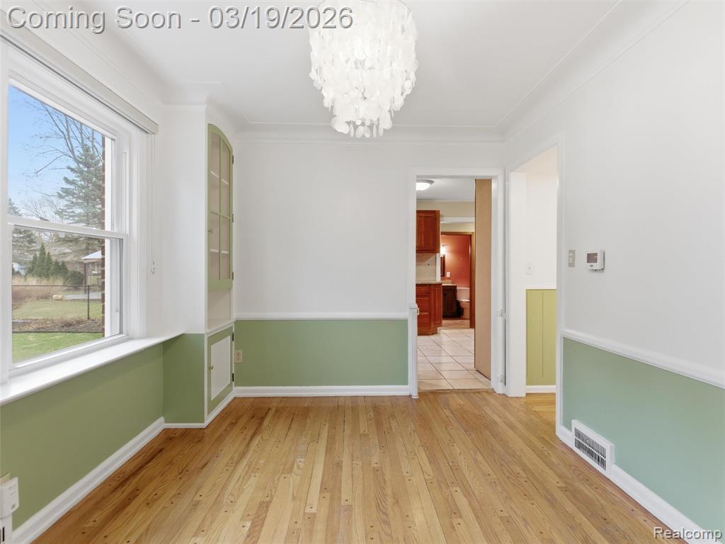 27320 Sunset Boulevard E, Lathrup Village, MI 48076 — Photo 20