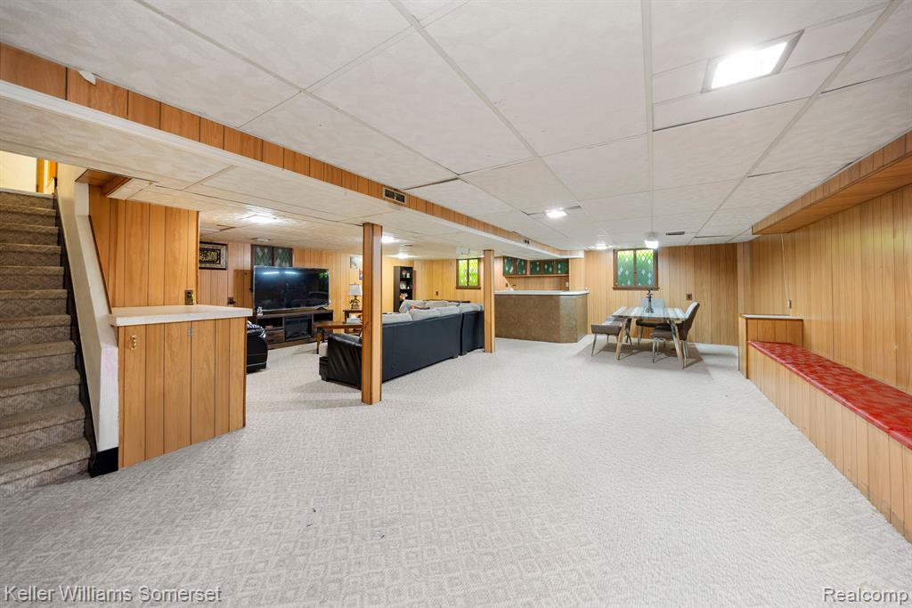 6569 HAWTHORNE Street, Garden City, MI — Photo 21