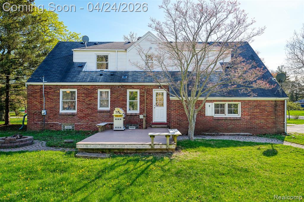 19150 Rainbow Drive, Lathrup Village, MI 48076 — Photo 29