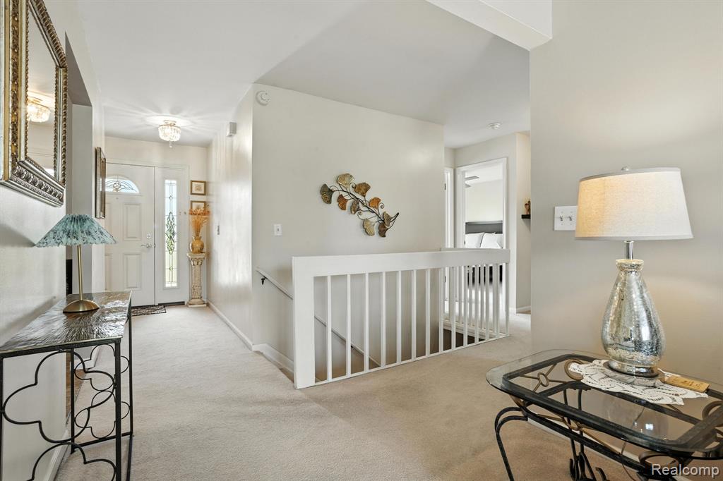 42393 Royal Lane, Clinton Twp, MI 48038 — Photo 5