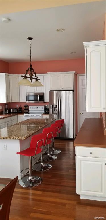 48280 ELMWOOD Drive, Shelby Twp, MI 48315 — Photo 30
