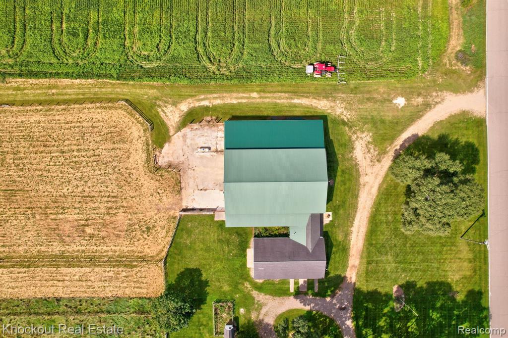8424 Oak Road, Millington, MI 48746 — Photo 25