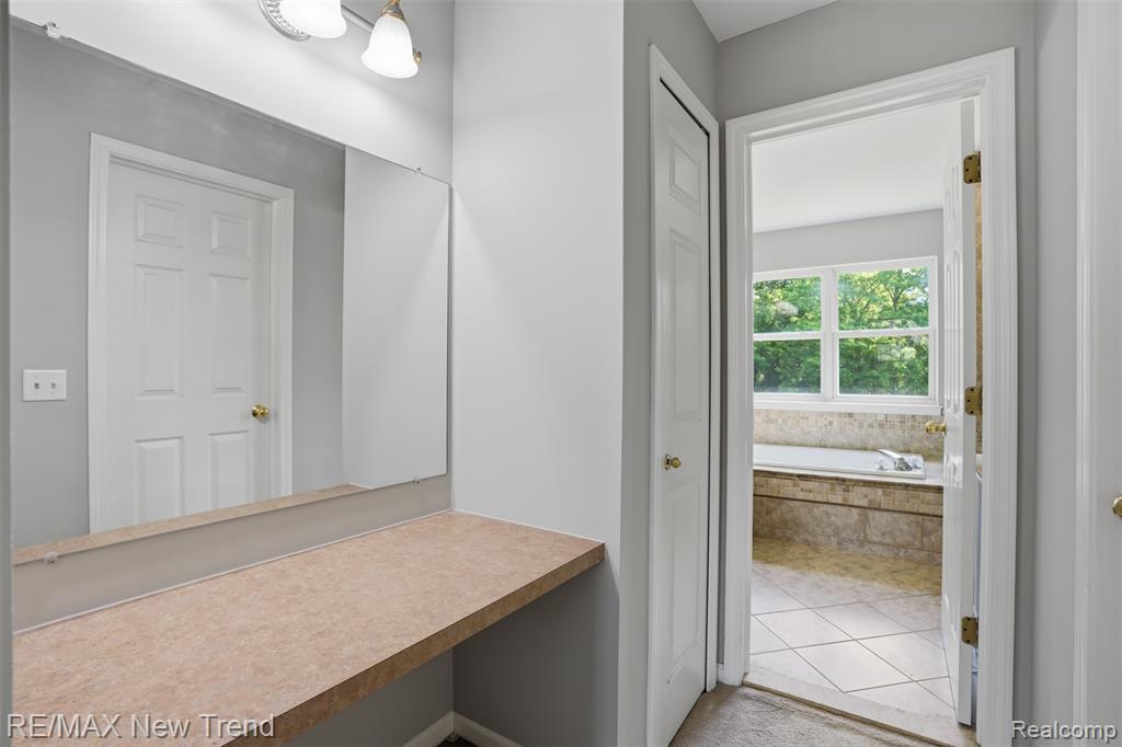 729 Akehurst Lane, White Lake, MI — Photo 32