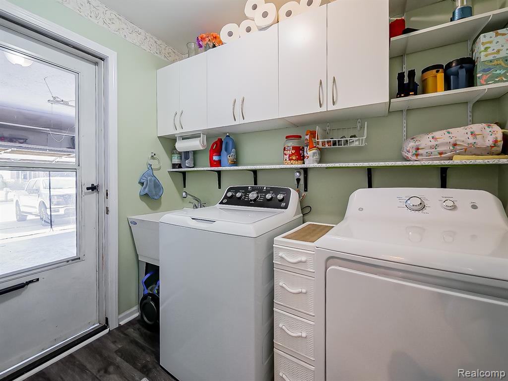 5374 Franklin Avenue, Trenton, MI 48183 — Photo 25