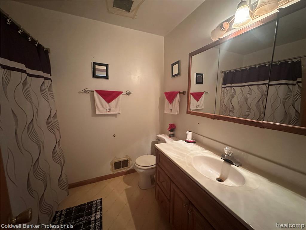 3419 Burnside Road, Otter Lake, MI 48464 — Photo 6