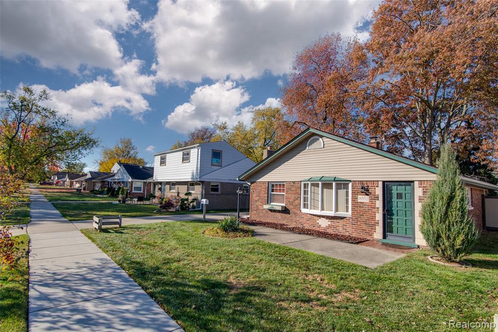 18552 Hinton Street, Riverview, MI 48193 — Photo 3