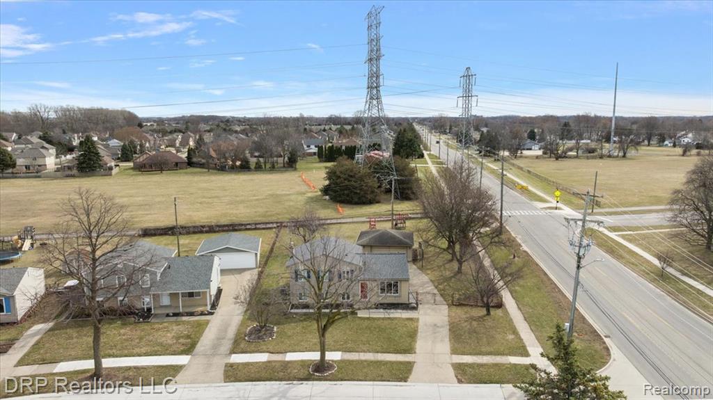 44012 Carrnation Drive, Sterling Heights, MI 48313 — Photo 41