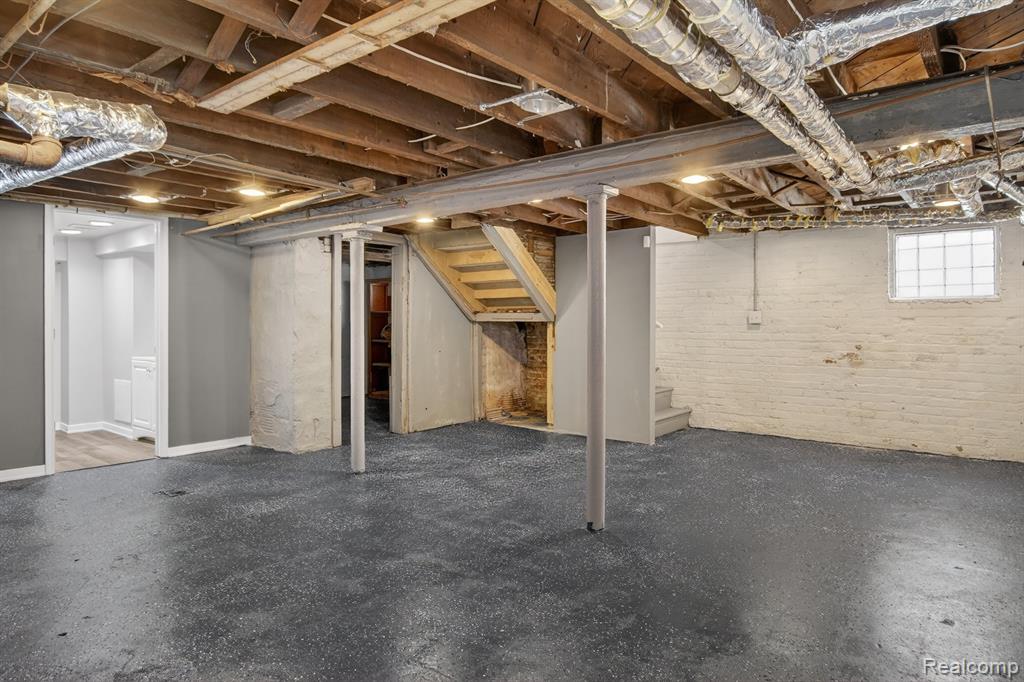 2534 Lamothe Street, Detroit, MI 48206 — Photo 38