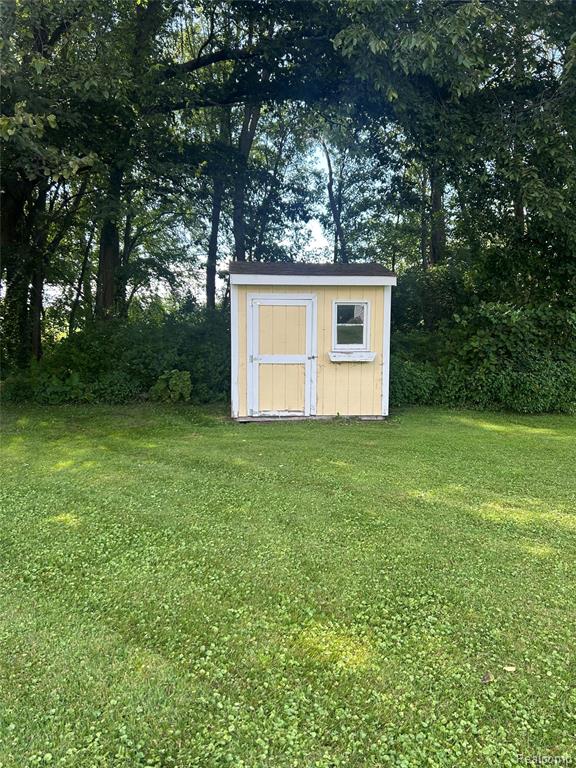 270 W Winds Drive, Almont, MI 48003 — Photo 7