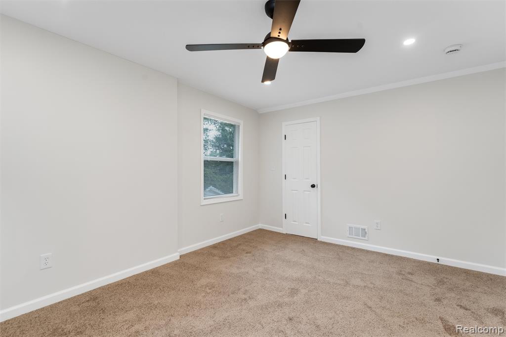 13327 Maiden Street, Detroit, MI 48213 — Photo 16