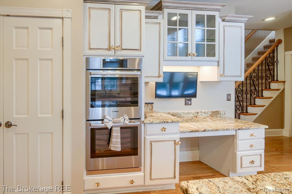 5475 Woodfield Parkway, Grand Blanc, MI 48439 — Photo 27