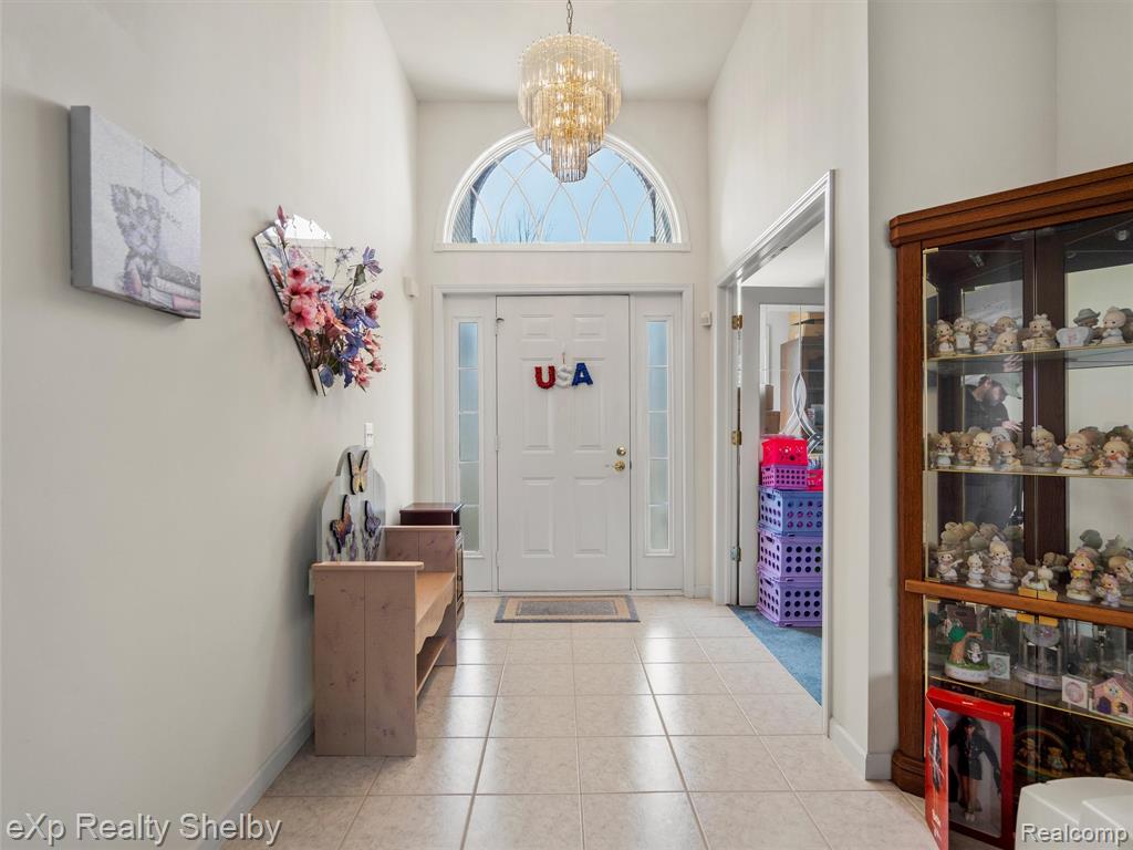 49088 Lehr Drive, Macomb, MI 48044 — Photo 4