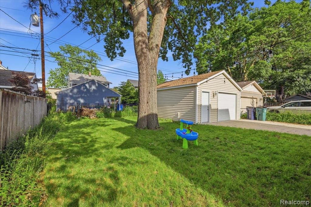 707 S Laurel Street, Royal Oak, MI 48067 — Photo 42