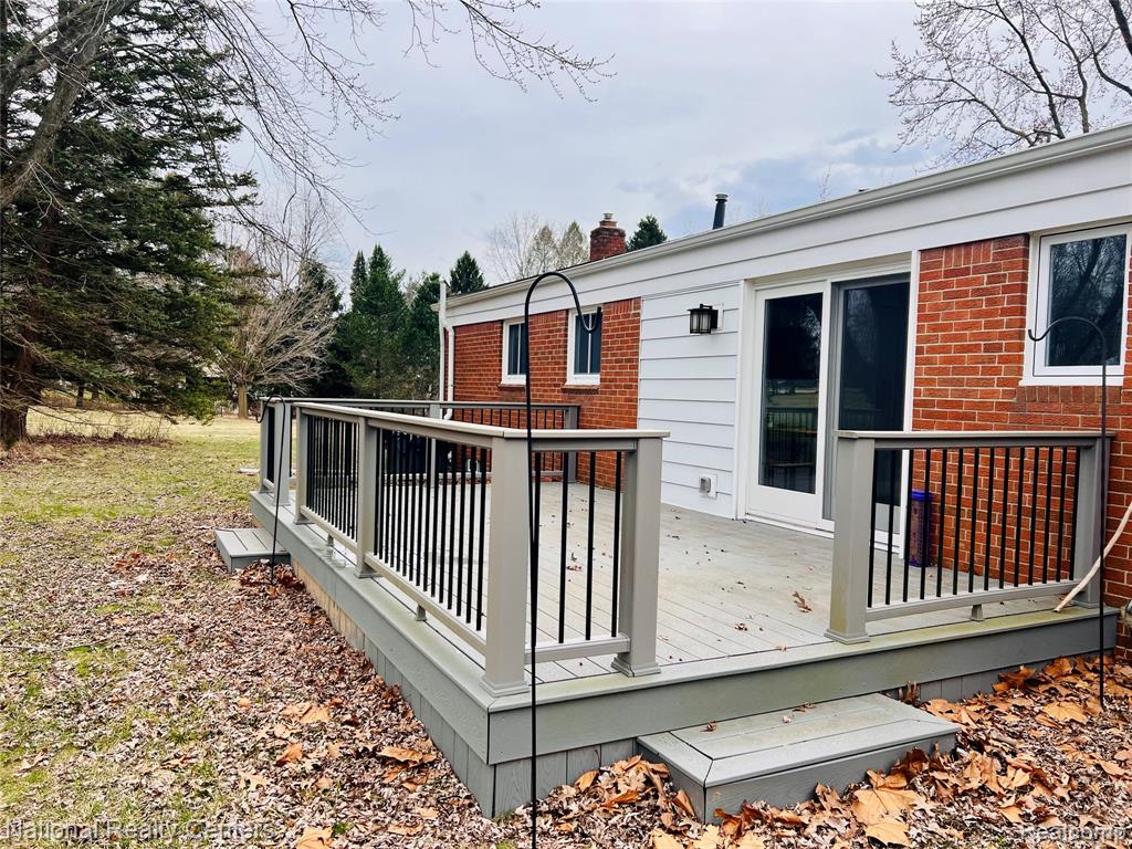 1900 N Hughes Road, Howell, MI 48843 — Photo 11