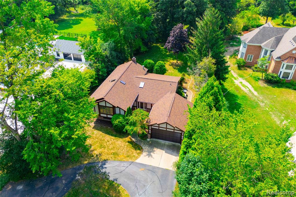 8511 Bridge Road, Grosse Ile, MI 48138 — Photo 41