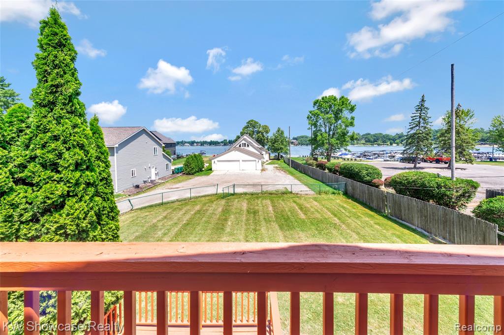 4392 CASS ELIZABETH Road, Waterford, MI 48328 — Photo 48