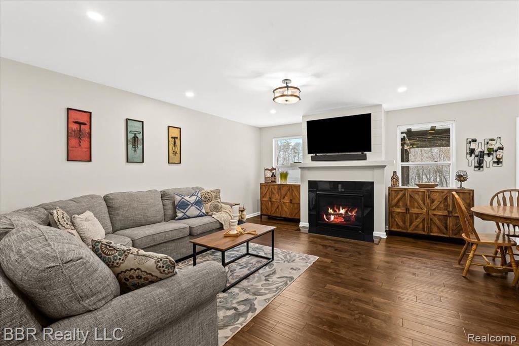 8219 BAYBERRY Court, Dexter, MI 48130 — Photo 11