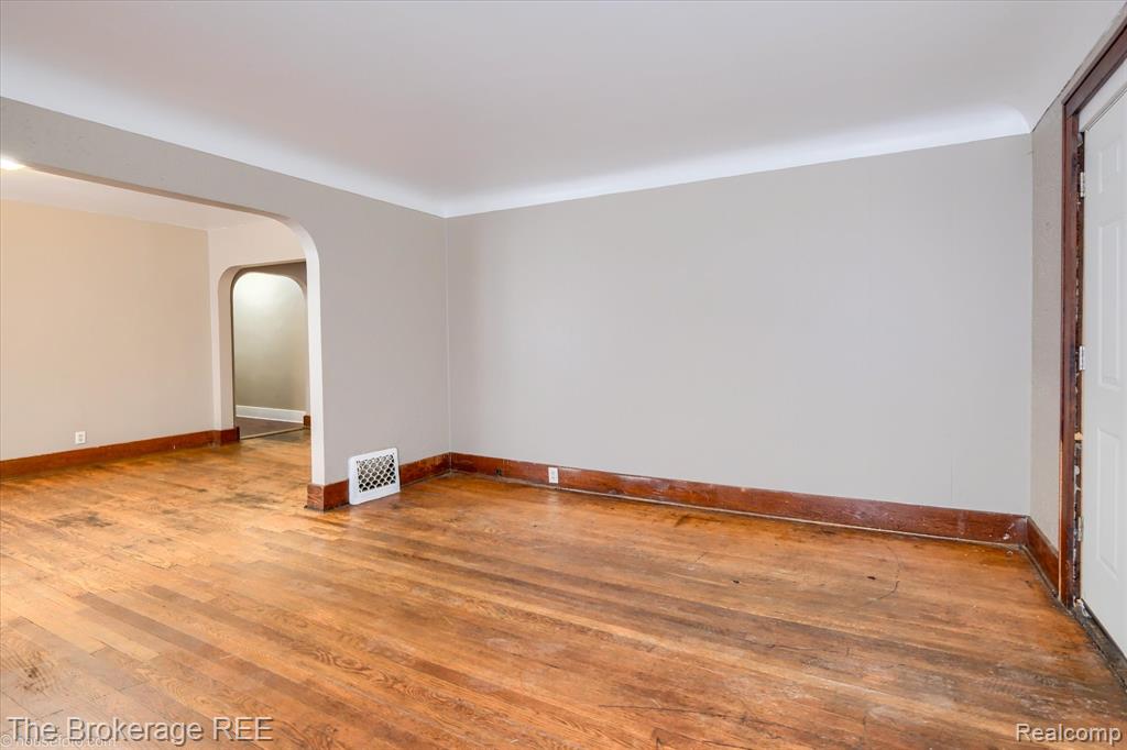 617 E 3rd Street, Flint, MI 48503 — Photo 7